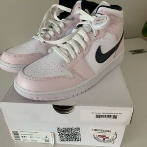 NWT Air Jordan high top - light pink and white